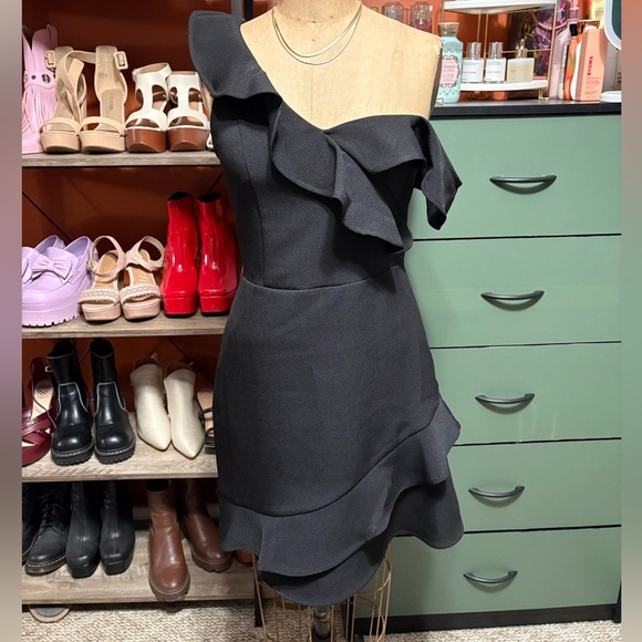 Express Black Ruffle Mini Dress - Picture 2 of 8